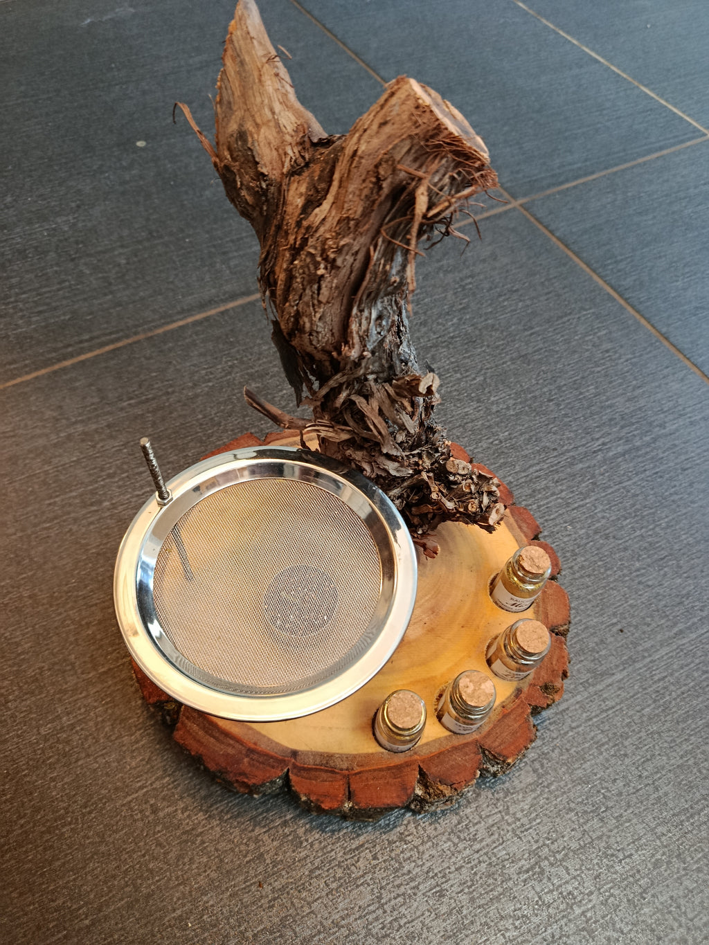 Räucherset. Rauchersieb Rauchermischungen